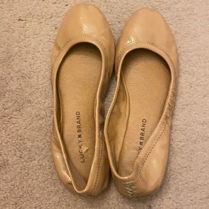 Nude Lucky Brand Flats🍀